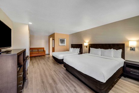 2 Queen Beds - Non Smoking