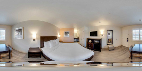 Comfort Inn Santa Cruz Beach Boardwalk Gallery - Bedroom