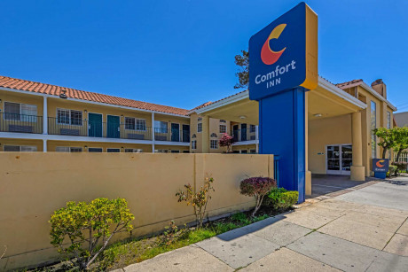 Comfort Inn Santa Cruz Beach Boardwalk Gallery - Exterior